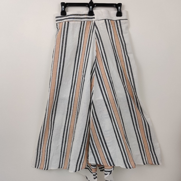 Chances R Handkerchief Skirt - Picture 2 of 10